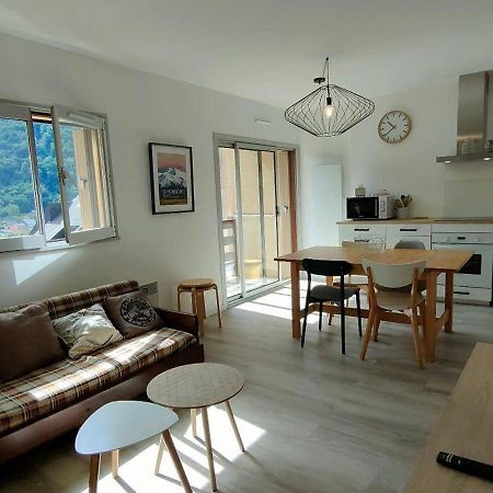 Appartement Renove 4 Pers Avec Parking A Cauterets - Fr-1-234-242 Bagian luar foto